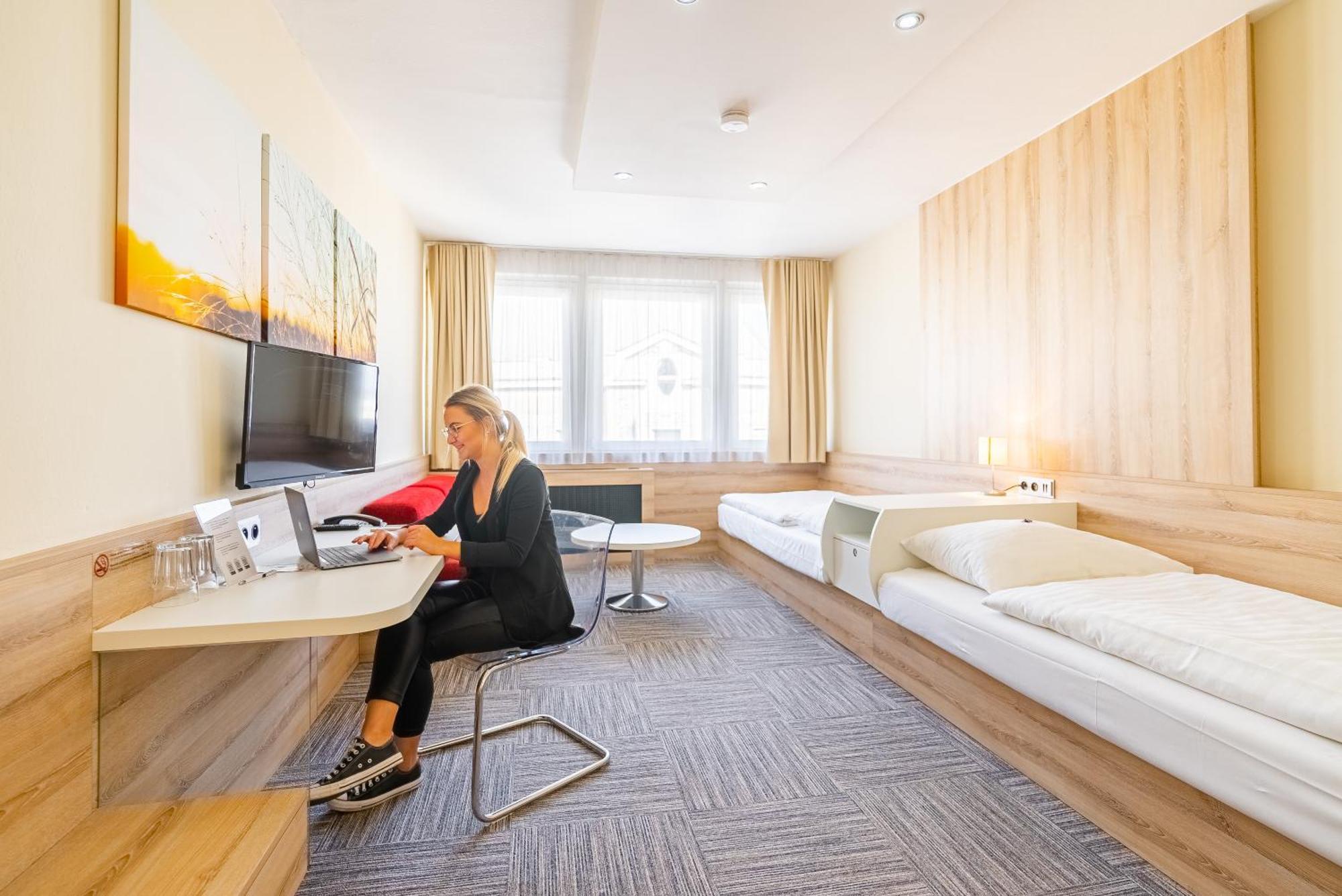 Hotel Koruna 오파바 외부 사진